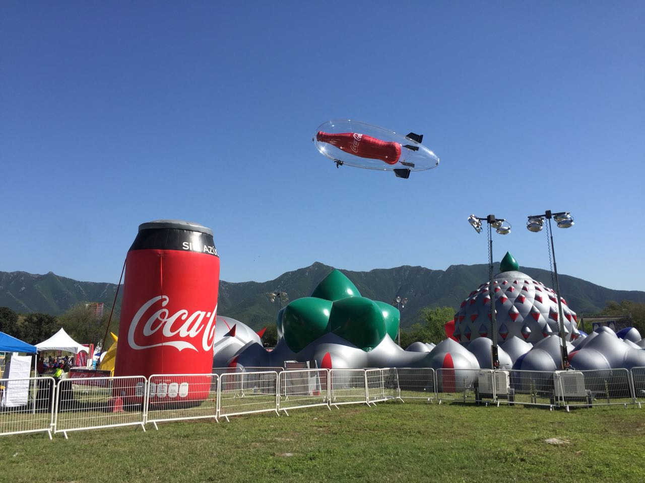 Zeppelin a Radiocontrol Coca-Cola